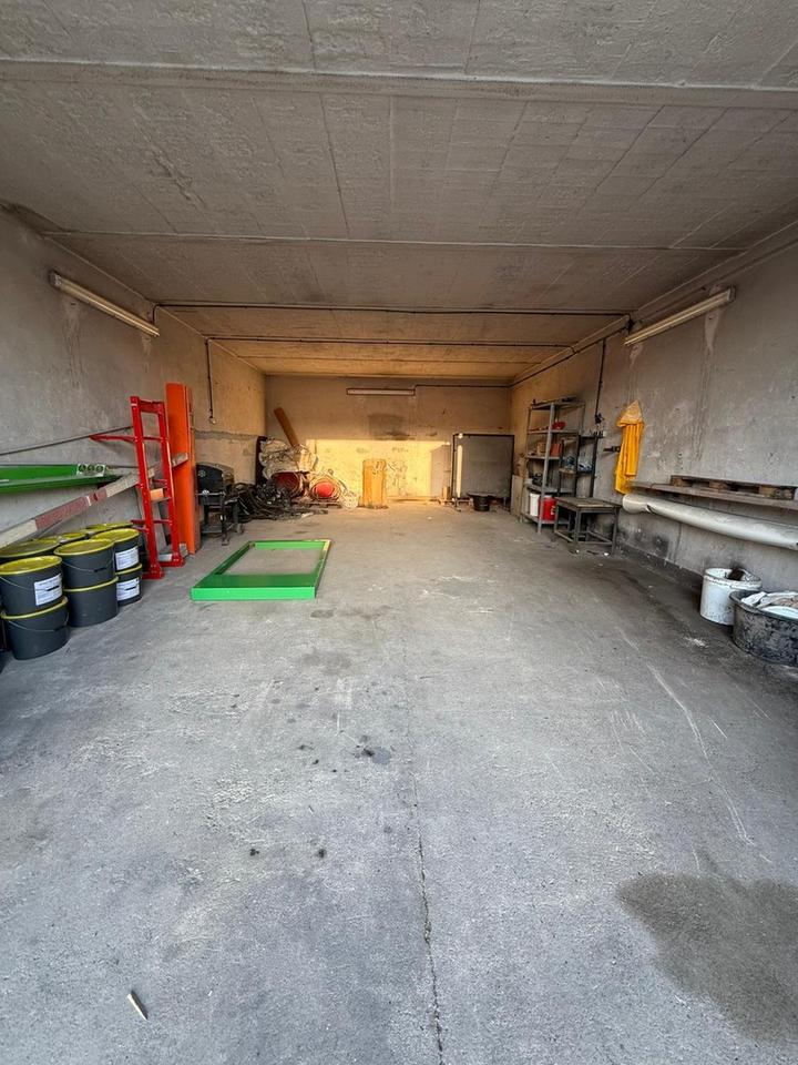 Thumbnail-Werkstatt, Lagerraum für Handwerker, Storage; Halle sauber und trocken