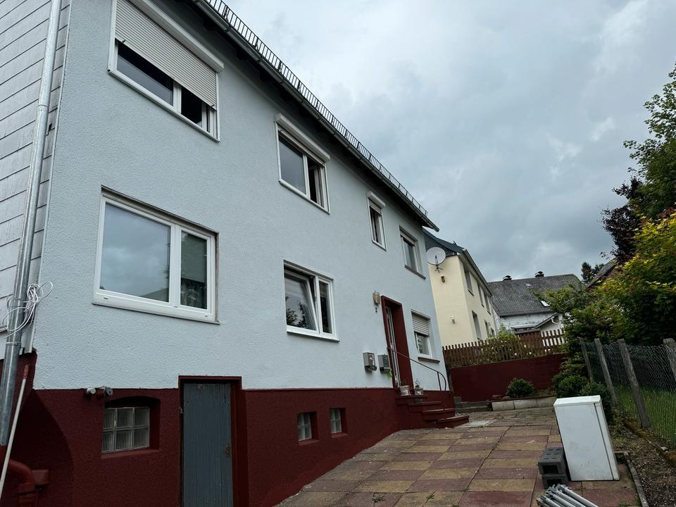 Thumbnail-Feudingen Wohnung Vermieten 140meter ca 01724232786
