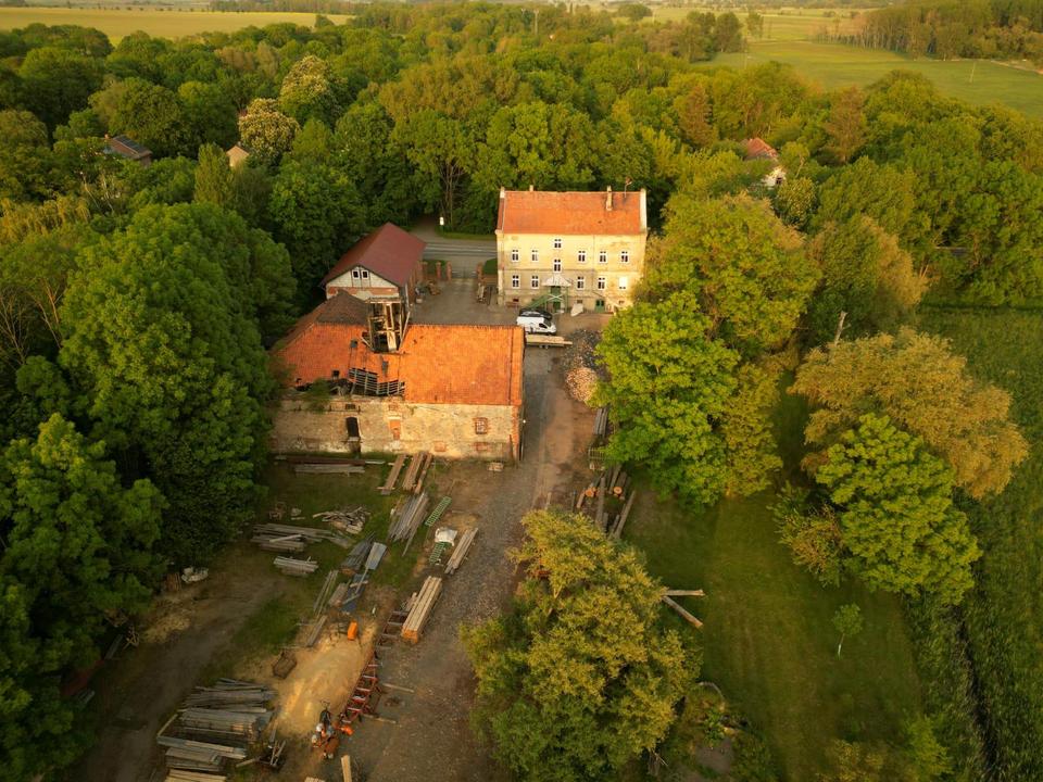 Thumbnail-Mehrfamilienhaus 8100 qm