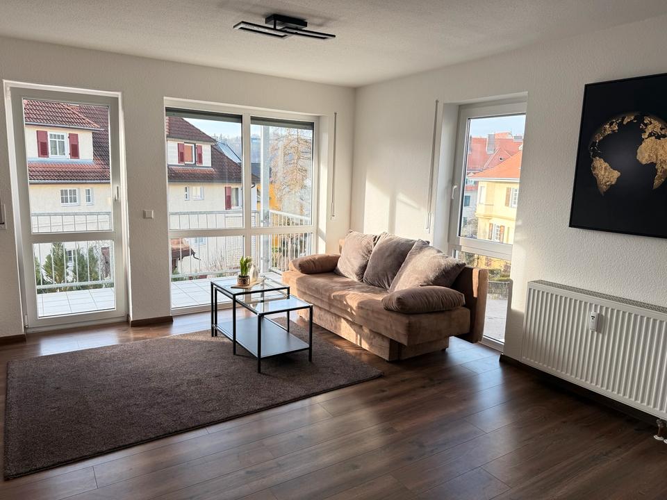 Thumbnail-2-Zimmer-Wohnung mit Balkon - Kurzzeitmiete Mai & Juni