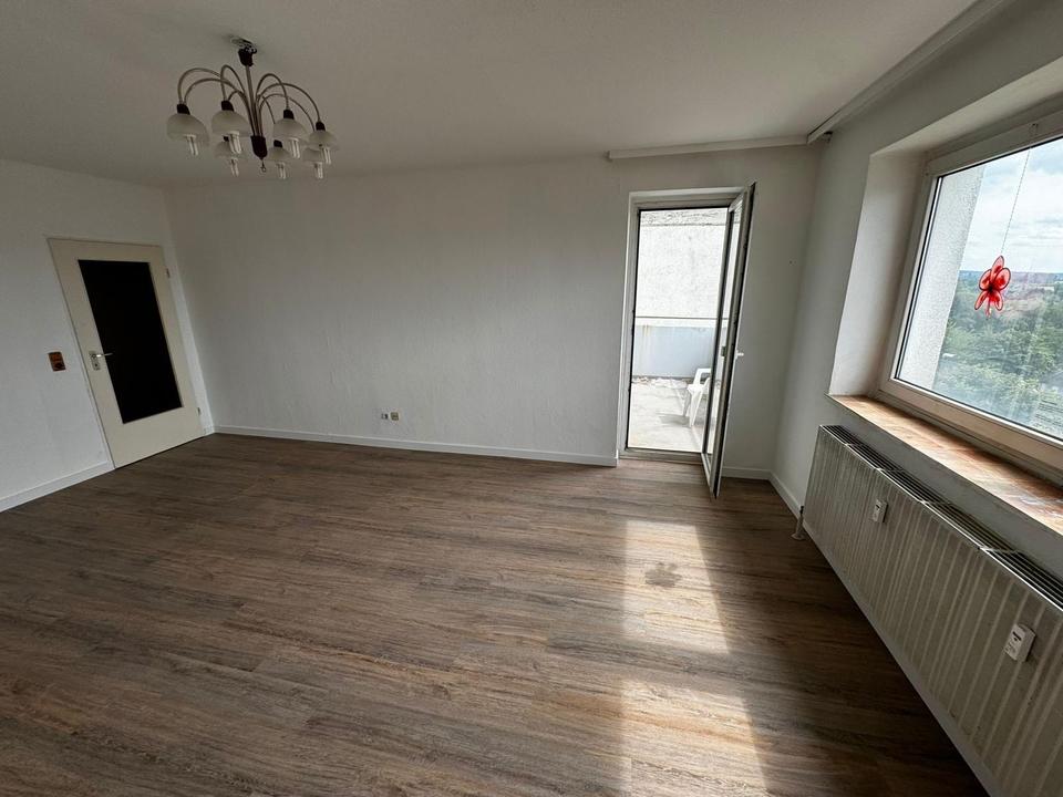 Thumbnail-Schöne 3-Zimmer-Wohnung mit Balkon in Herberhausen