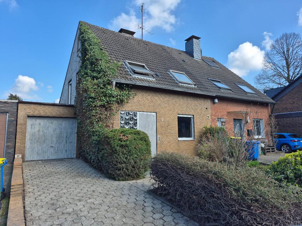 Thumbnail-Doppelhaushälfte in ruhiger Stadtrandlage