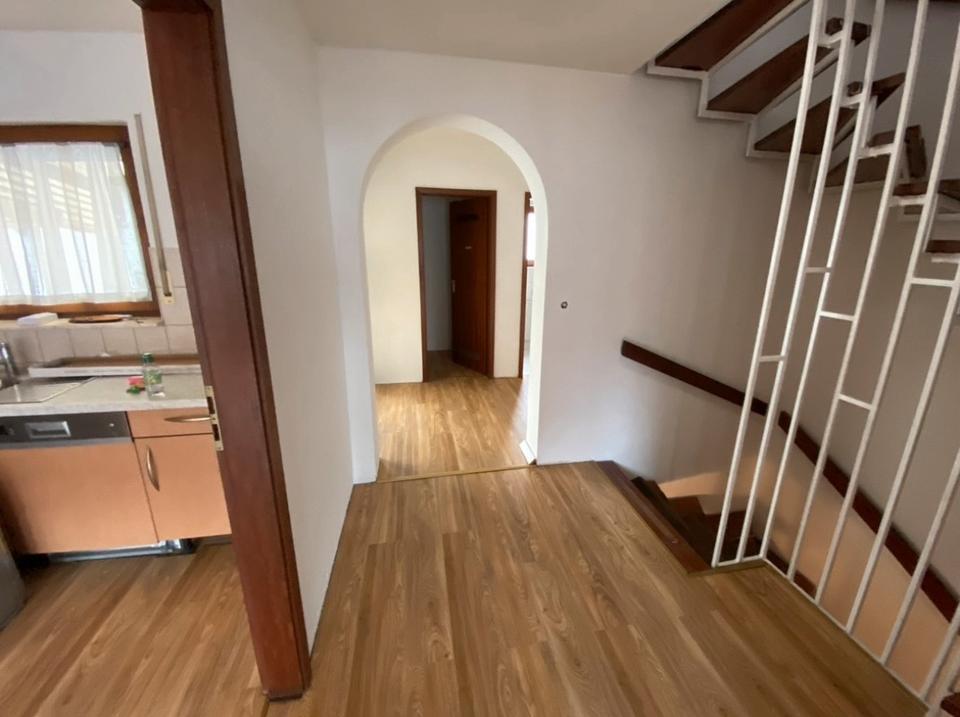 Thumbnail-Reihenhaus in zentraler Lage von Illingen zu vermieten