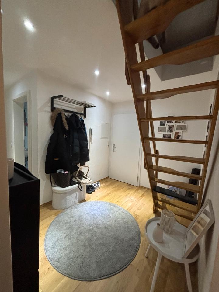 Thumbnail-Größzügige Dachgeschoss Wohnung