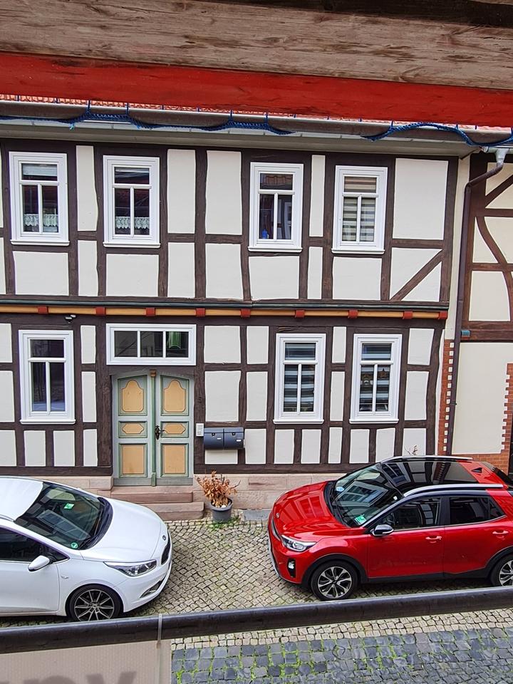 Thumbnail-3 -Raum-Wohnung im Herzen der Innenstadt – Erstbezug nach Renovi