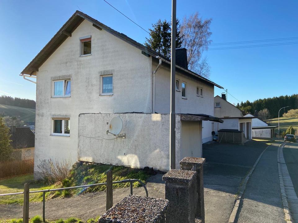 Thumbnail-4-Zimmer-Wohnung 117 m² in Tettau – Balkon + Garage 650€ kalt