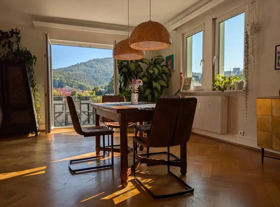 Thumbnail-Großzügige 7-Zimmerwohnung in der Waldseestraße in Baden-Baden