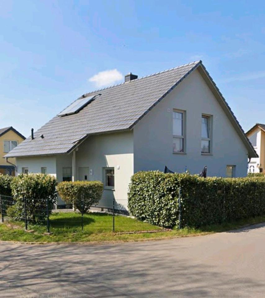 Thumbnail-Großzügiges Einfamilienhaus in Schwerin Warnitz