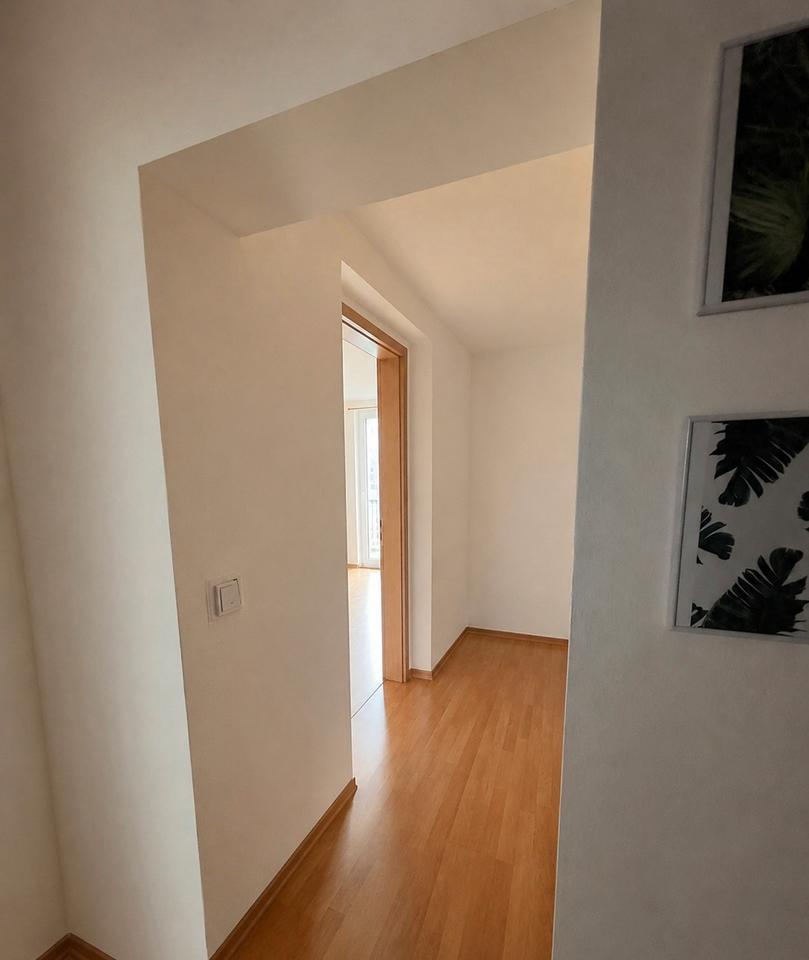 Thumbnail-Helle 3 Raum Wohnung