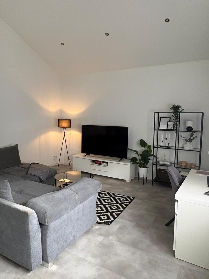 Thumbnail-Helle-Zwei-Zimmer-Wohnung 64658 Fürth 70m2