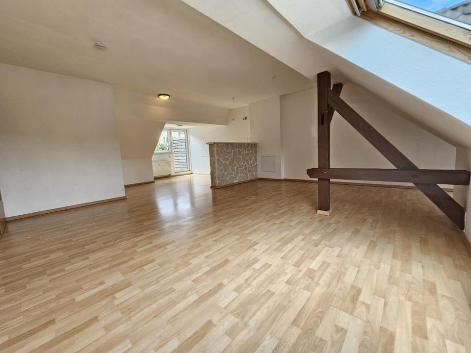 Thumbnail-Wohntraum im Dachgeschoss mit Dachterrasse und sehr schönem Bad