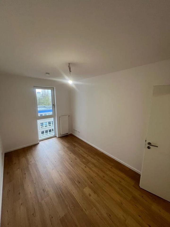 Thumbnail-3-Zimmer-Wohnung in Lichtenberg