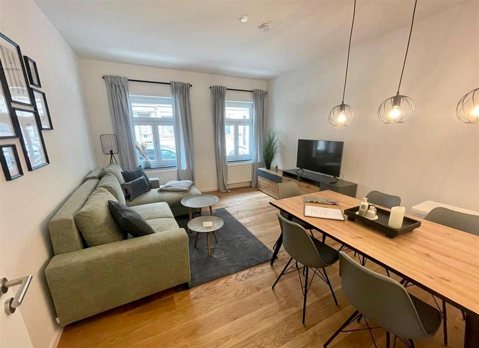 Thumbnail-Sanierte 3-Zi.-Altbauwohnung im Herzen von Fürth - WG-Geeignet