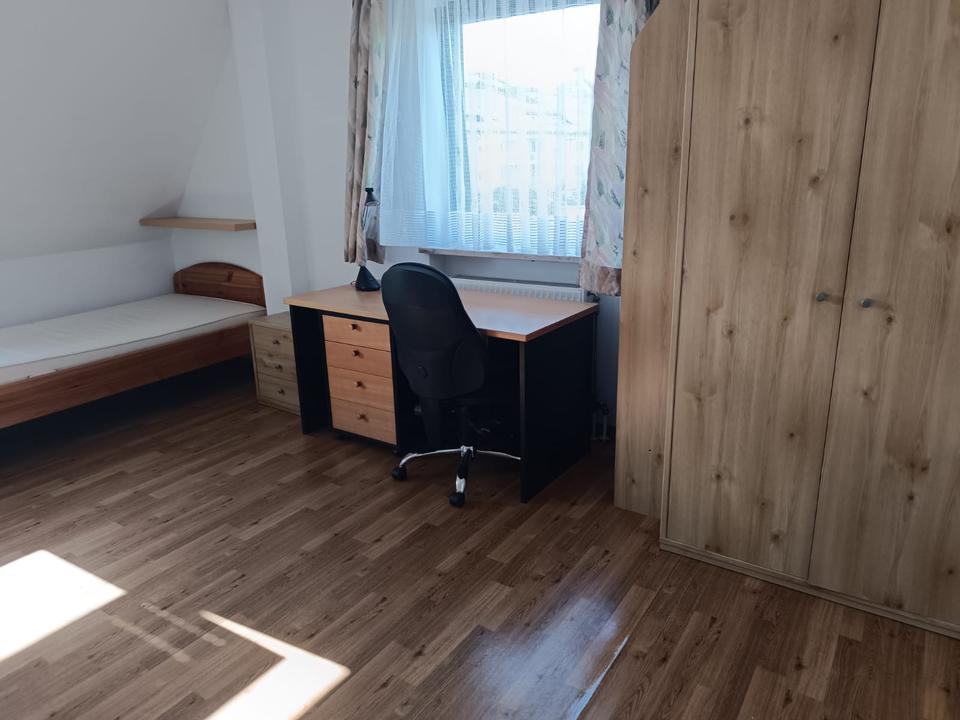 Thumbnail-Ruhige möblierte 1-Zimmer-Wohnung frei ab sofort