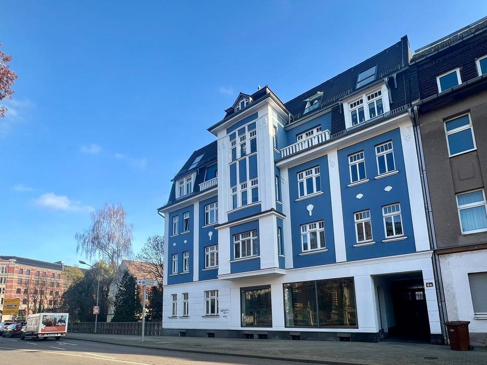 Thumbnail-1 Monat mietfrei ( Kaltmiete) Charmante 2 - Zimmer Dachgeschosswohnung mit großer Küche & Aussicht