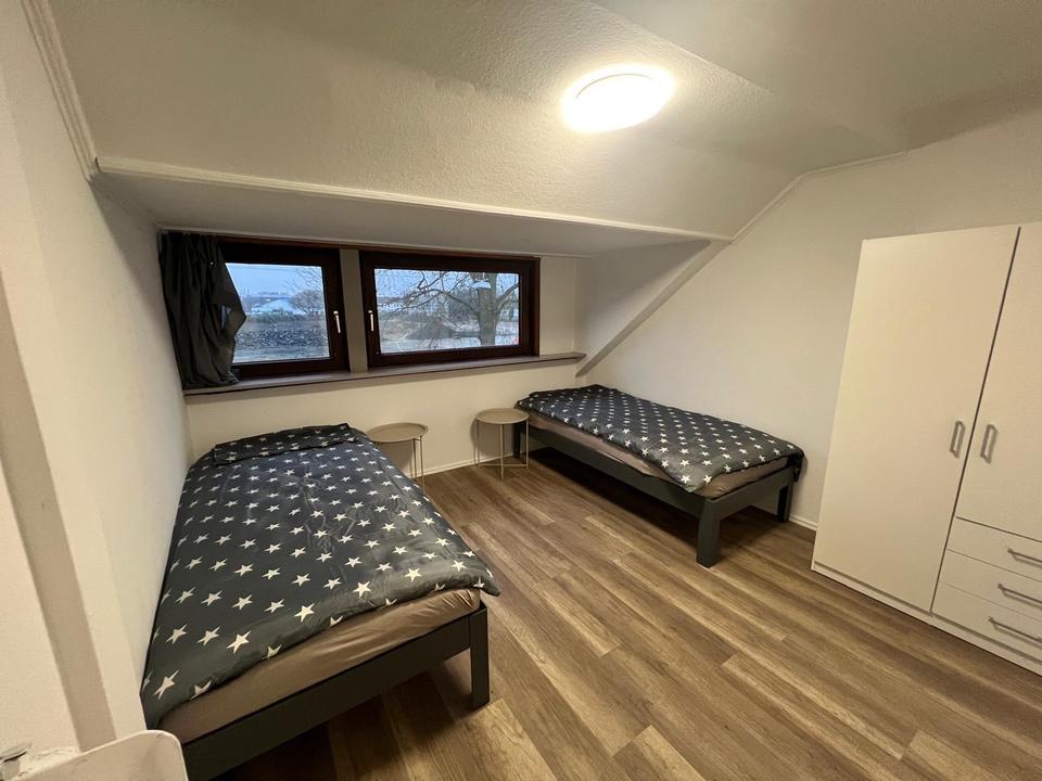 Thumbnail-6 Zi -Wohnung WG und Monteur geeignet