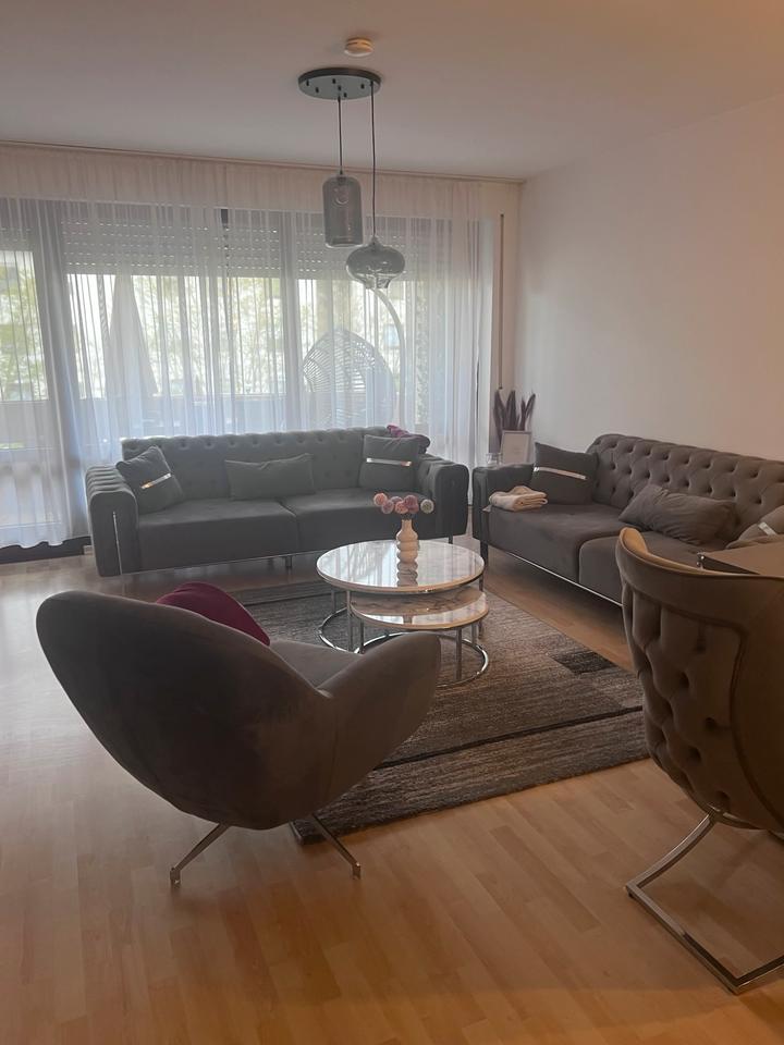 Thumbnail-Ich biete eine 3-Zimmer Wohnung mit Balkon und TG Stellplatz.