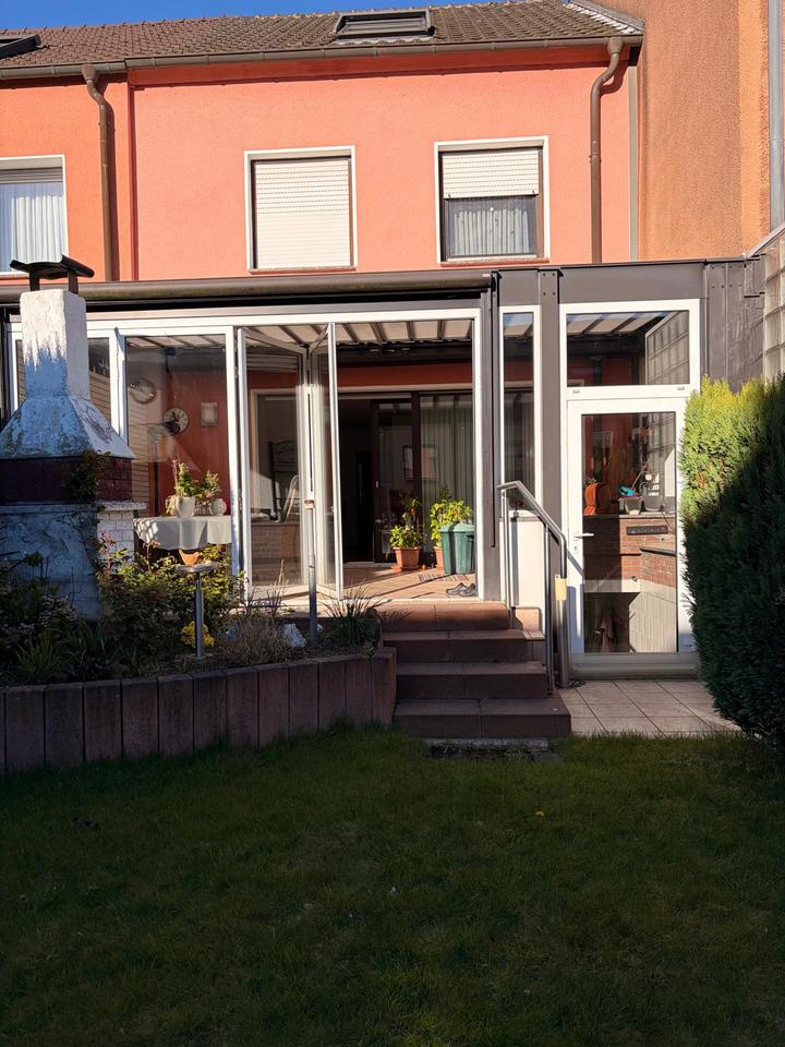 Thumbnail-Reihenhaus in Essen Steele, Wintergarten, Garage, Keller