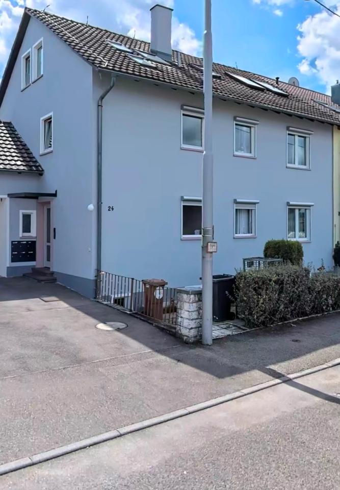 Thumbnail-3-Zimmer Wohnung 63qm Zuffenhausen ab 01.04.2026