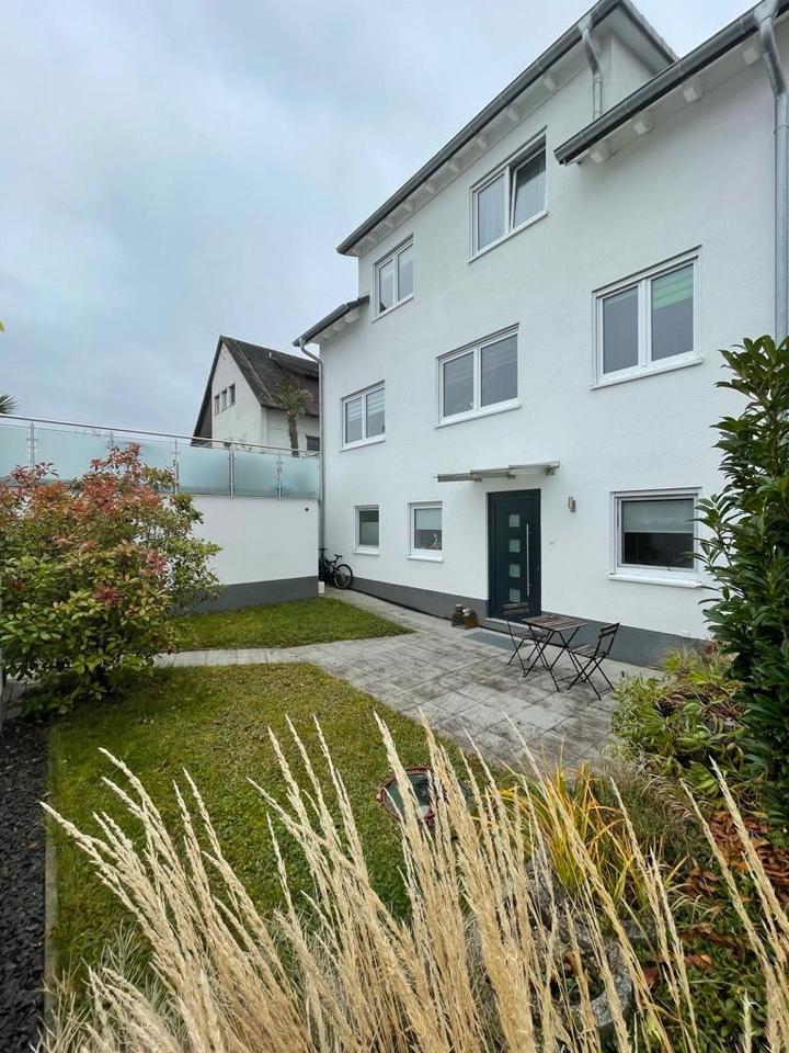 Thumbnail-2,5 Zi.-Single Wohnung mit eigenem Garten