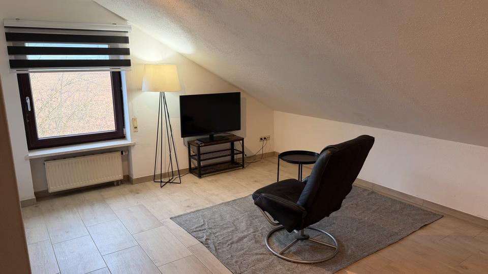 Thumbnail-Moderne & helle 2 Zimmer Dachgeschoßwohnung, 40 m² Wohnfläche