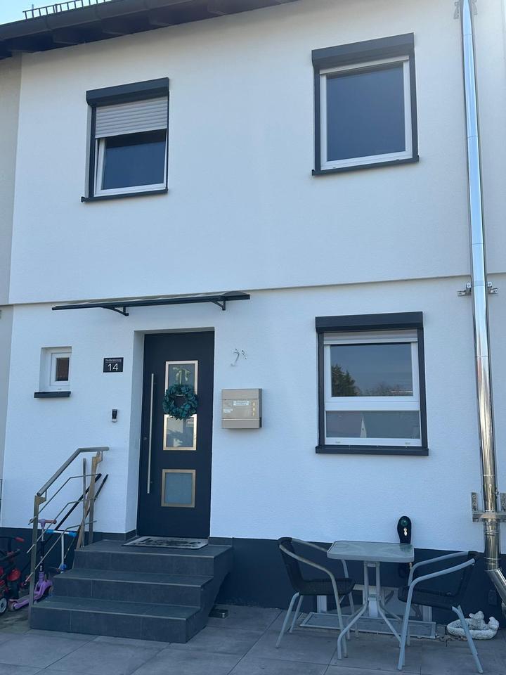 Thumbnail-Modernisiertes Raumwunder in Esslingen - Einziehen und Wohlfühlen