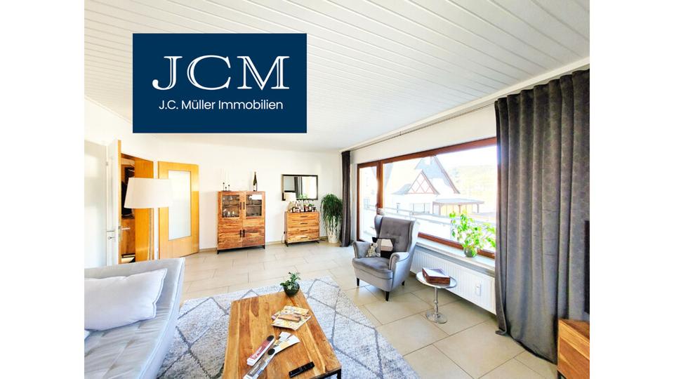 Thumbnail-Gepflegte 3-ZKB Whg. mit 2 Balkonen, Garage und Stellplatz in ruhiger Anliegerstraße in Rhens