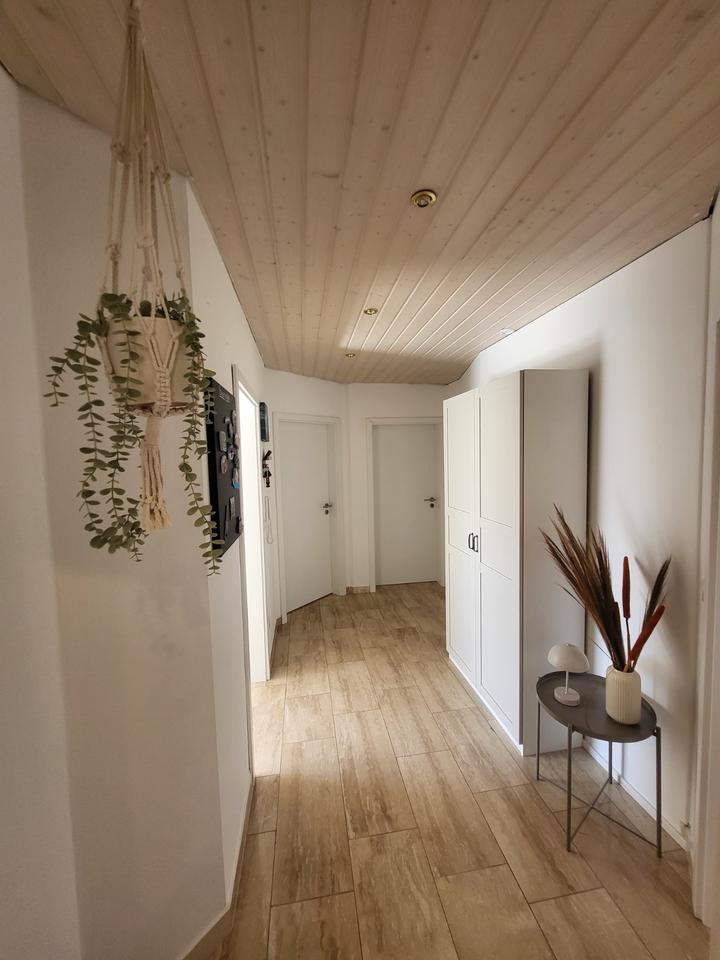 Thumbnail-Gemütliche 5-Zimmer-Wohnung in Langerringen