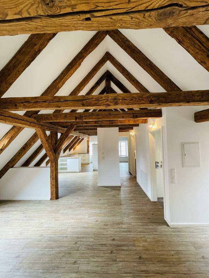 Thumbnail-Moderne 2-Zimmer Altbauwohnung im Zentrum von Moosburg
