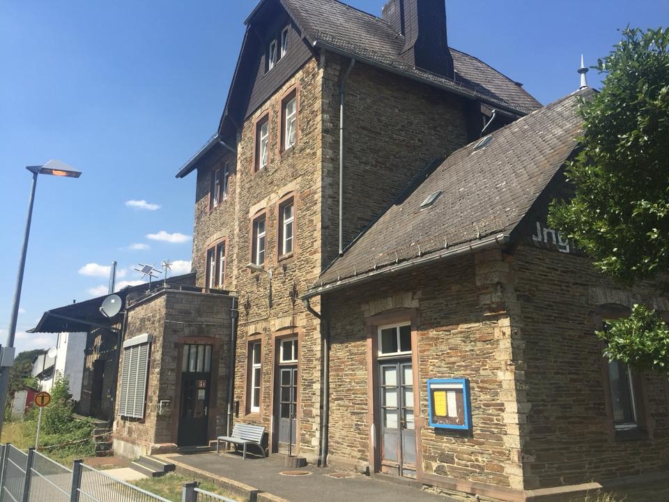 Thumbnail-3-Zimmer Wohnung mit Einbauküche und Waschmaschine