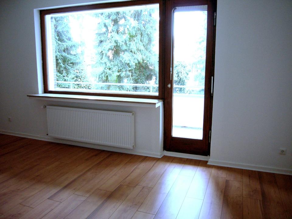 Thumbnail-Schöne, helle 3 Zi. Whg, Balkon, Nähe Klinikum