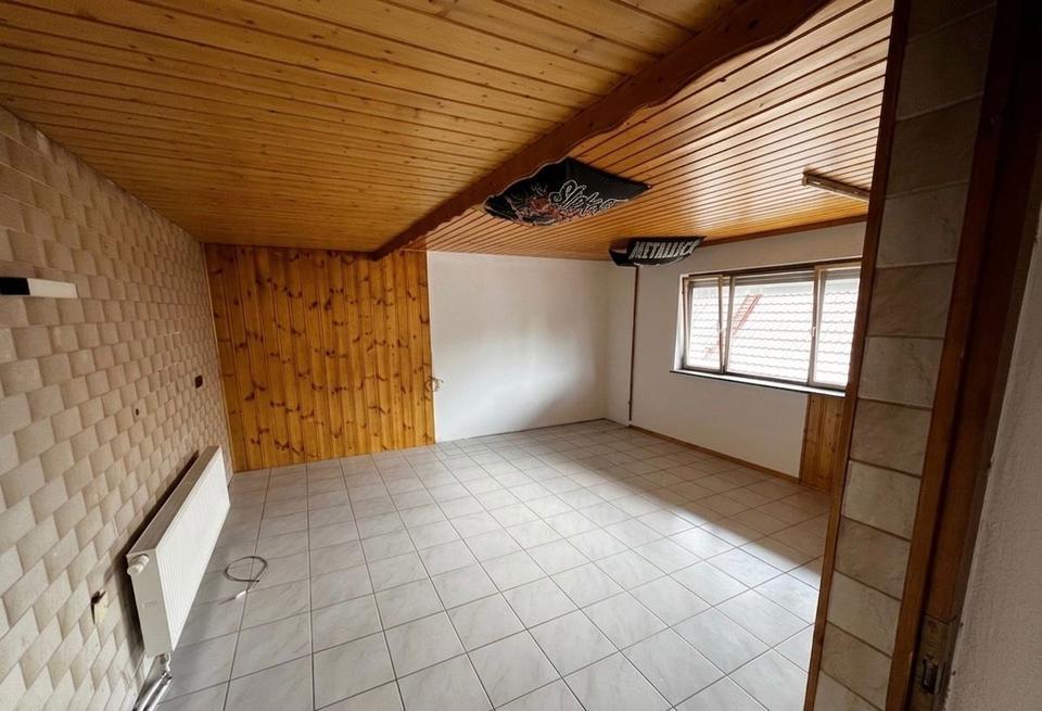Thumbnail-Haus mit Wintergarten, Garage, Keller,Garten, PV anlage