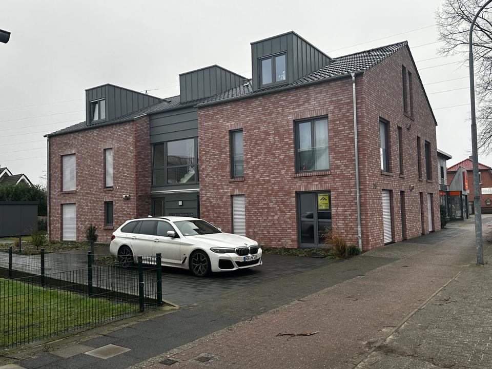 Thumbnail-2 Zi.-Wohnung im EG mit Terasse und EBK