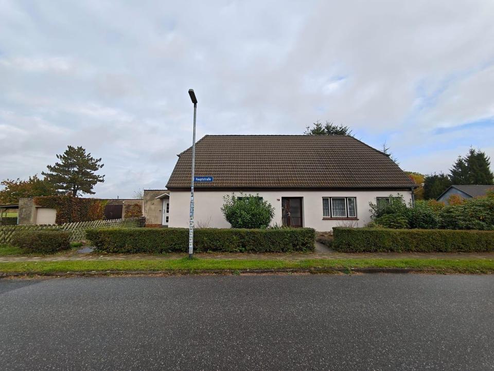 Thumbnail-Renovierungsbedürftiges 4-Zimmer Einfamilienhaus in Tramm