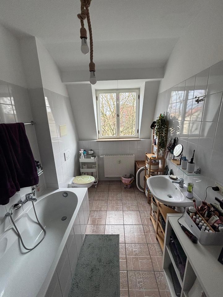 Thumbnail-zentrale, sanierte 2-Raumwohnung mit Blick auf die Spree