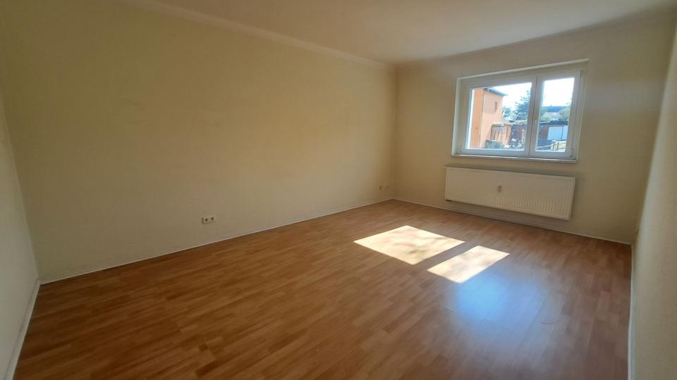 Thumbnail-Wohnliche 2-Zimmer-Erdgeschosswohnung mit Balkon in Zeitz-Forststraße