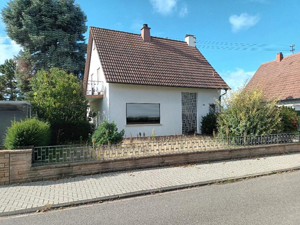 Thumbnail-Einfamilienhaus Lachen Speyerdorf Toplage ideal für Handwerker