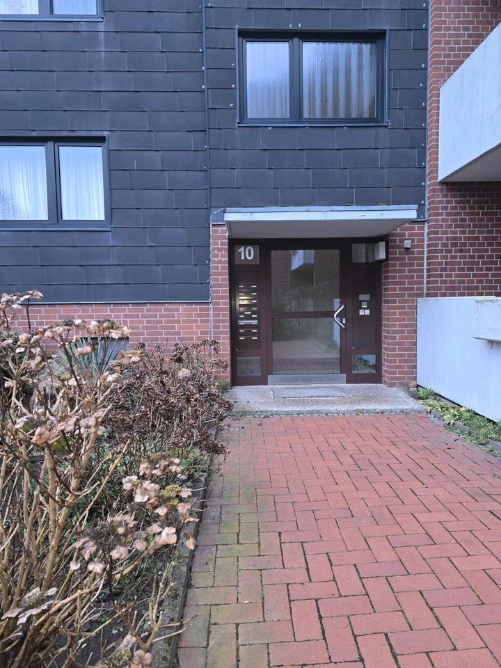 Thumbnail-Schöne vollmöbilierte 1,5 Zimmer Wohnung in Laatzen