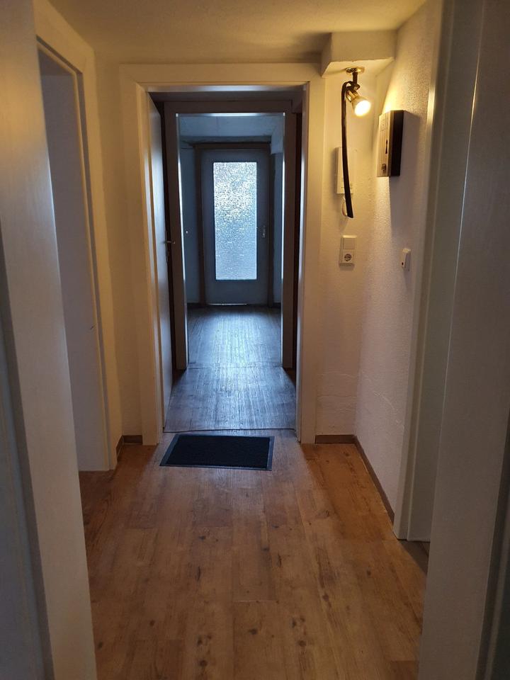 Thumbnail-Vollmöblierte 2-Zimmer-Wohnung in GöttingenWeende ab Mai zu verm