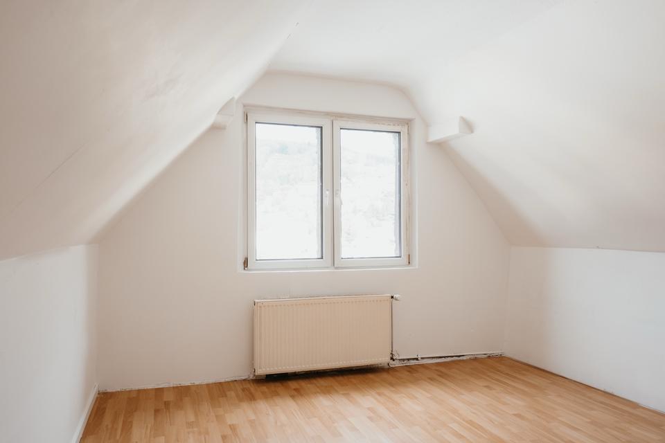 Thumbnail-4 Zimmer Wohnung - sofort frei & frisch renoviert