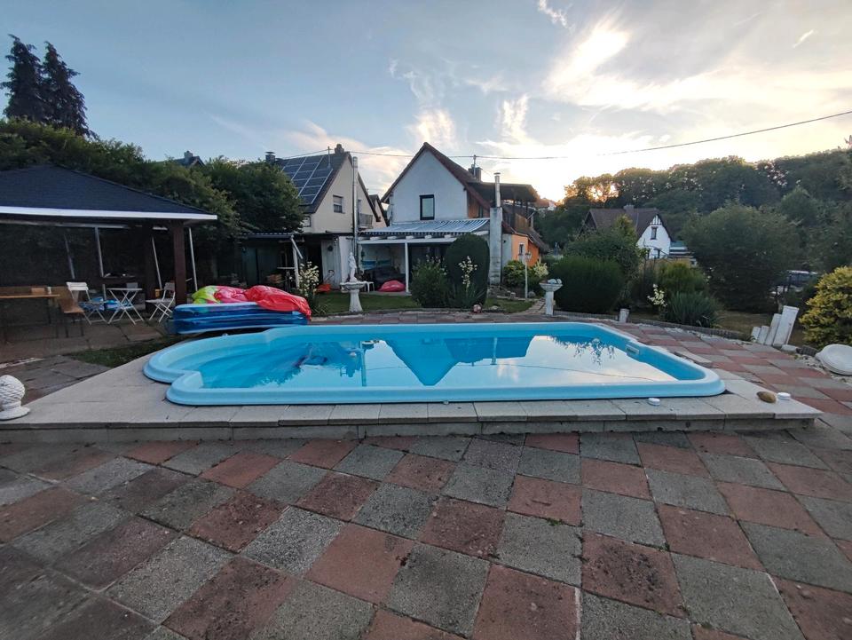 Thumbnail-Einfamilienhaus mit Pool in Riegelsberg mit Potential