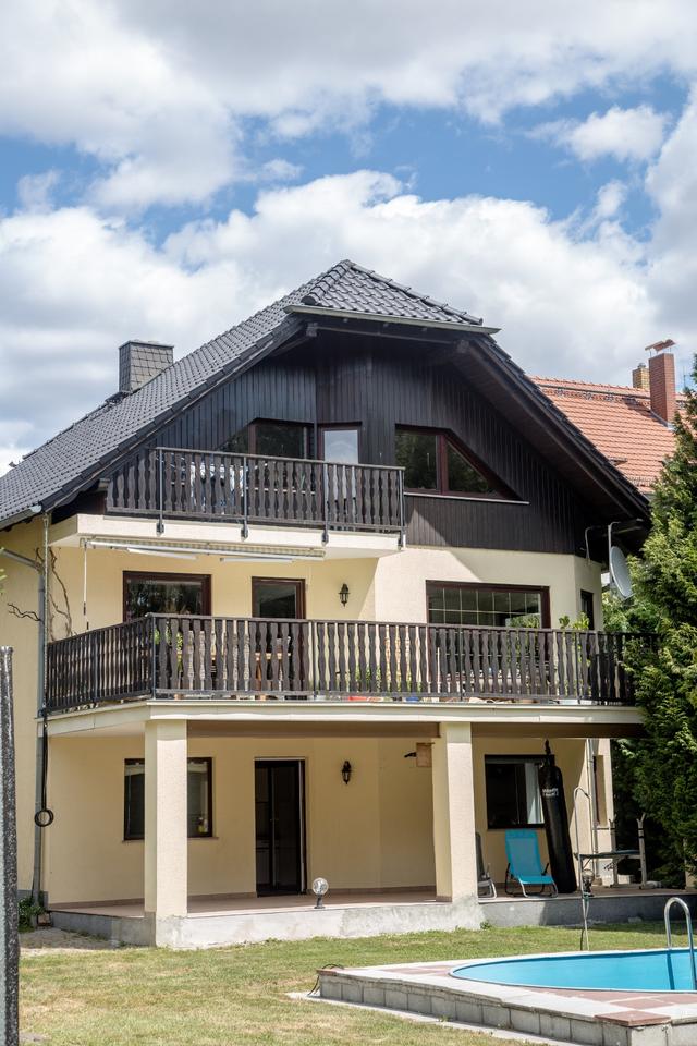 Thumbnail-Einfamilienhaus und Einliegerwohnung +diversen Extras zu verkaufe