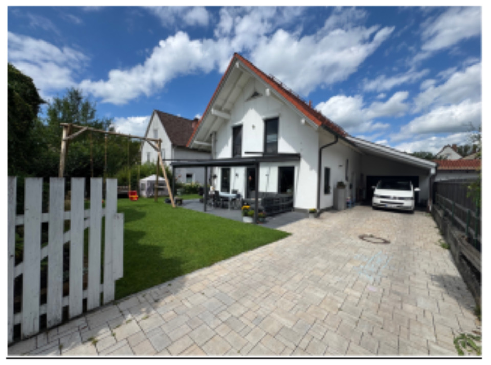 Thumbnail-Geplegtes Einfamilienhaus in Kaufbeuren mit großer Garage