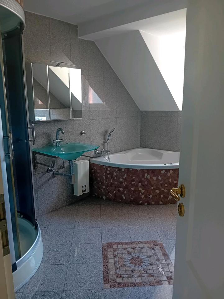 Thumbnail-hochwertig ausgestattete 3 Zimmer Küche Bad Wohnung Maisonette