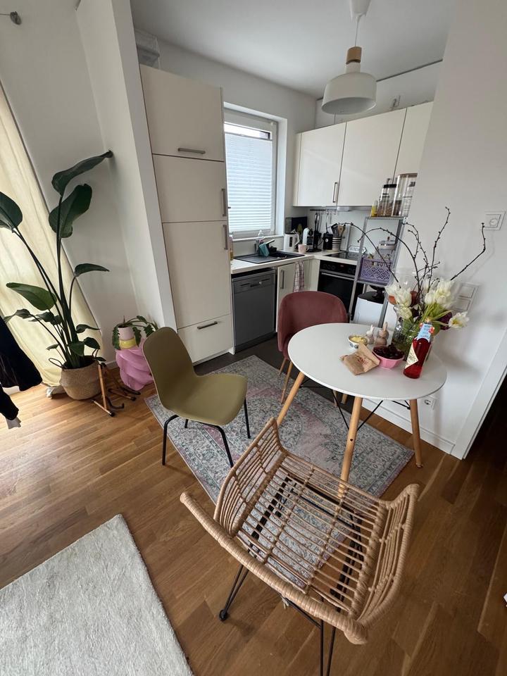 Thumbnail-2-Zi Neubauwohnung MIT GUTER ANBINDUNG im Grünen