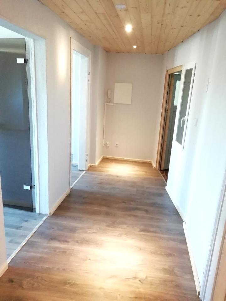 Thumbnail-Schicke 2 Zimmer Wohnung Nähe Zentrum In 08525 Plaue