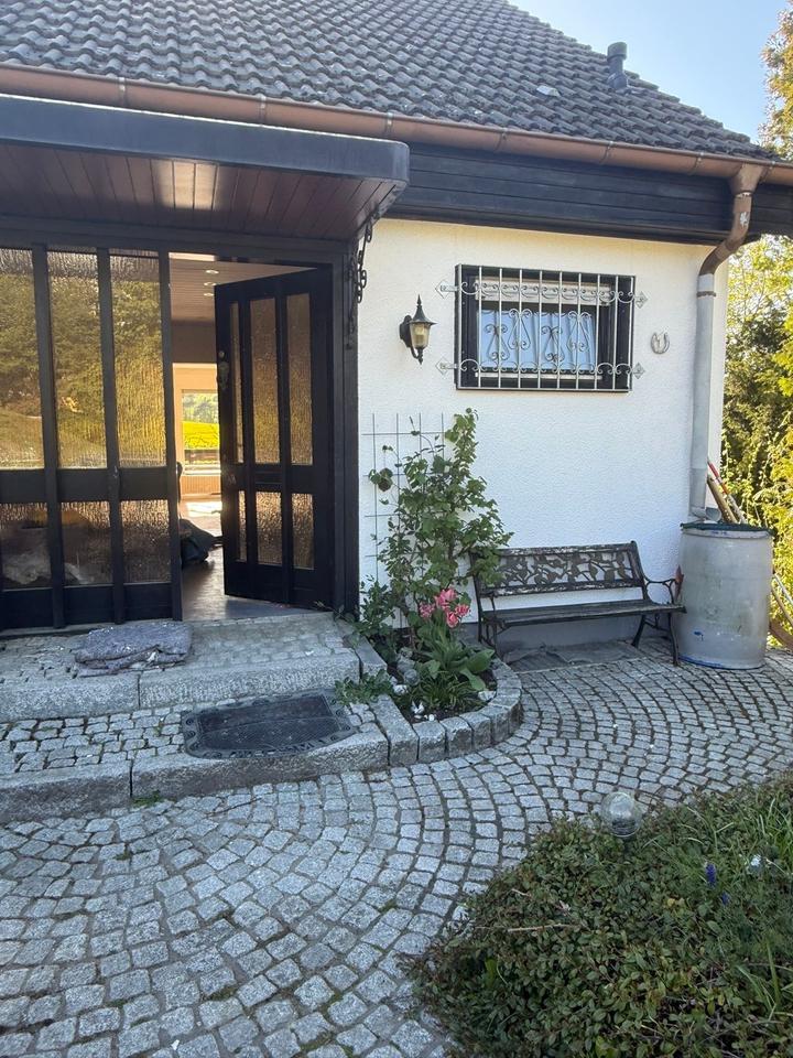 Thumbnail-Einfamilienhaus mit Garten, Terrasse und Balkon in Taunusstein