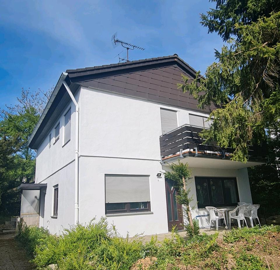 Thumbnail-Geräumiges Einfamilienhaus auf sonnigen Grundstück