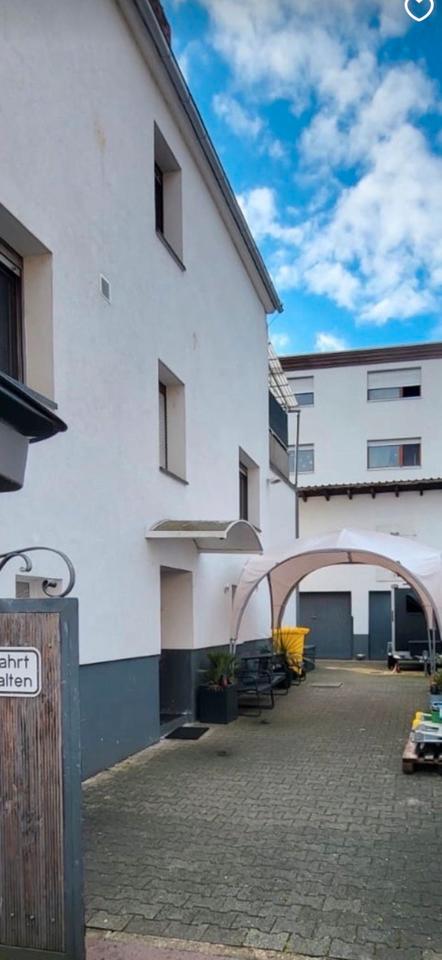 Thumbnail-Renovierungsbedürftiges charmantes Einfamilienhaus zu verkaufen!