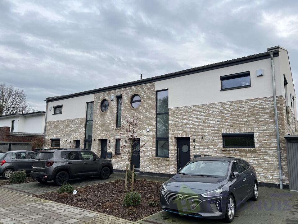 Thumbnail-Aufgepasst! Stilvolle 2-Zimmer-Oberwohnung mit Dachterrasse in Leer-Loga